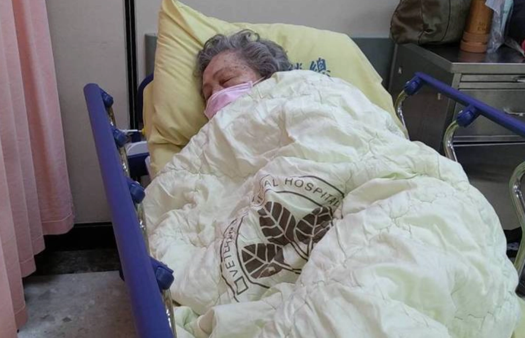 夢見過世的媽媽住院