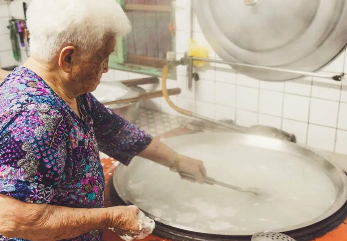 夢到過世的阿嬤煮飯
