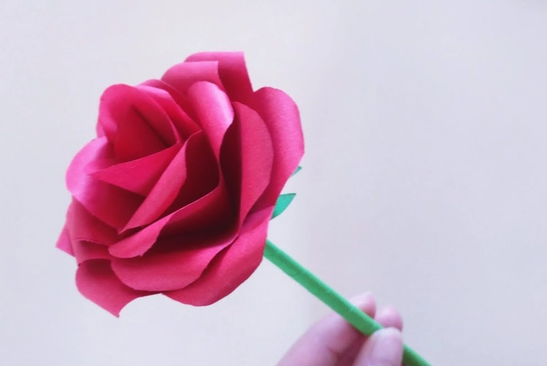簡單立體摺紙玫瑰花