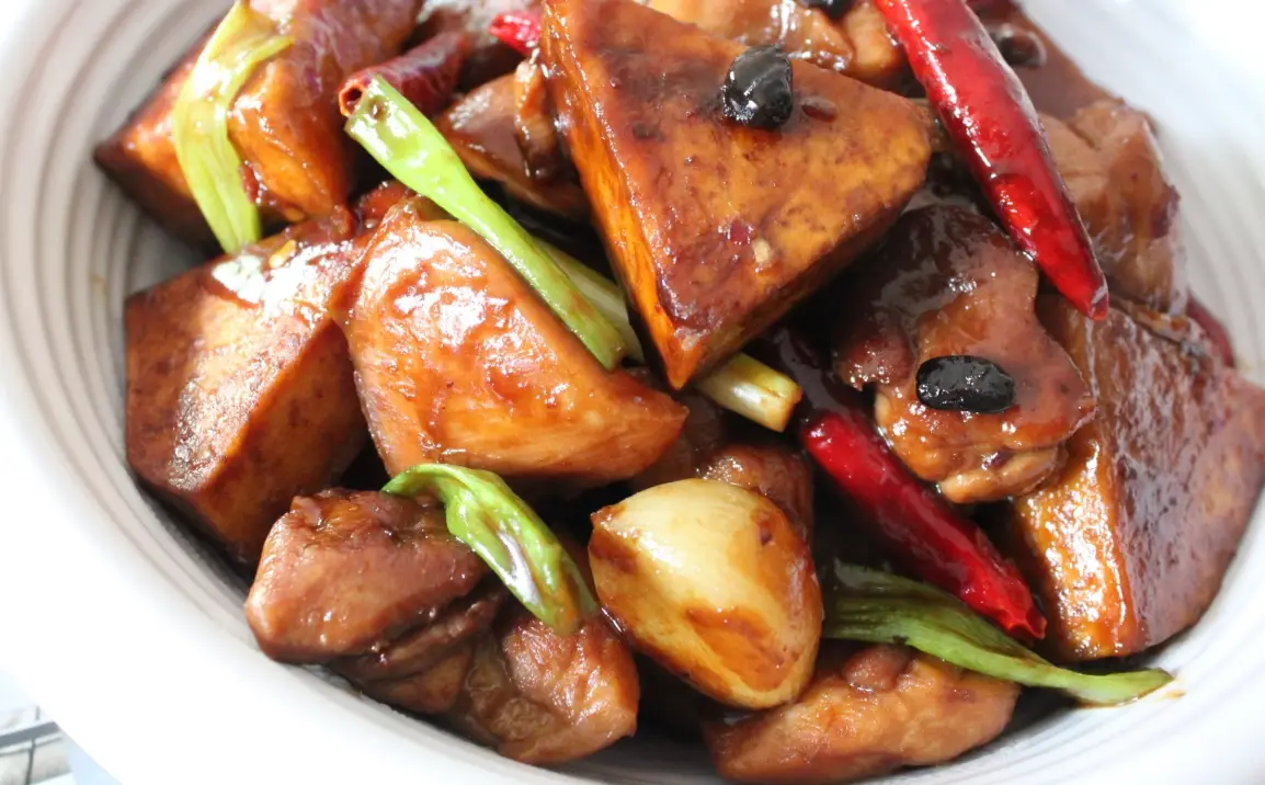 詹姆士芋頭燒雞