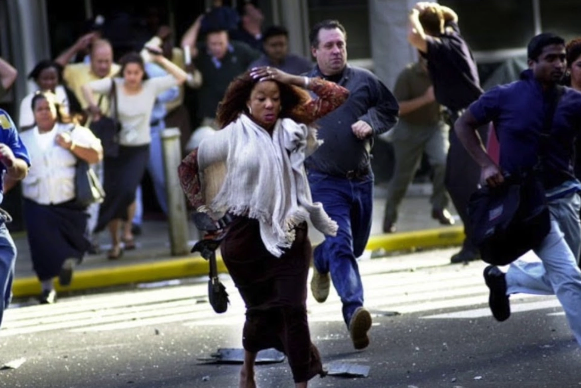 夢見被人追著跑：心理學解析與實用應對指南