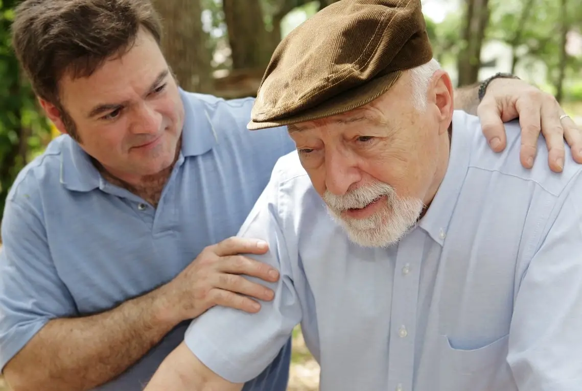 夢到過世的爸爸不說話