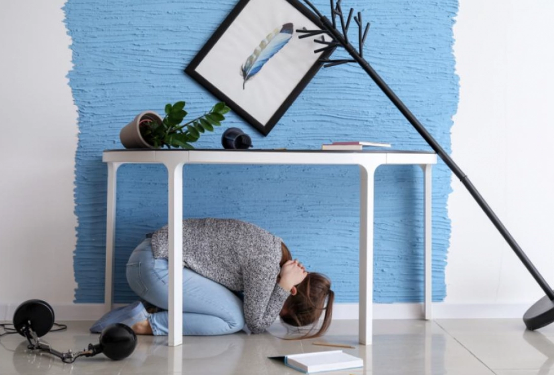 夢到自己在躲人