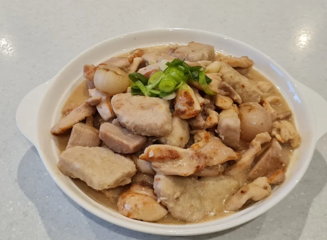 芋頭椰汁炆雞 食譜