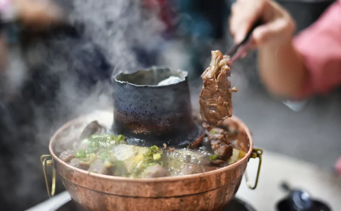 台中炭火牛肉鍋