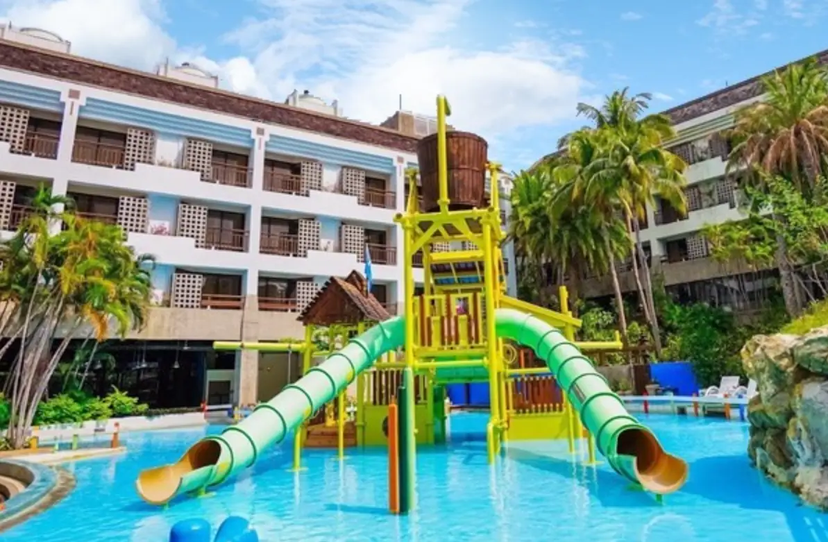 親子飯店 戲水池