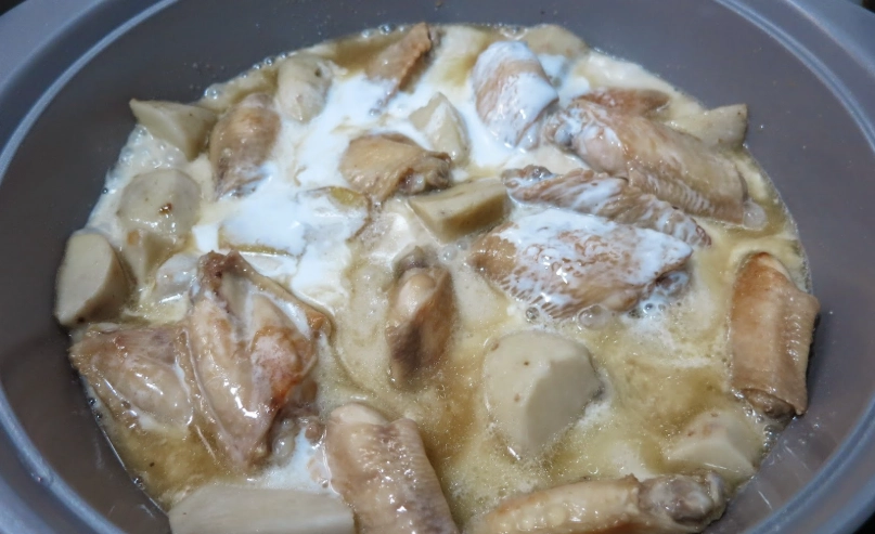 椰汁芋頭炆雞翼 食譜