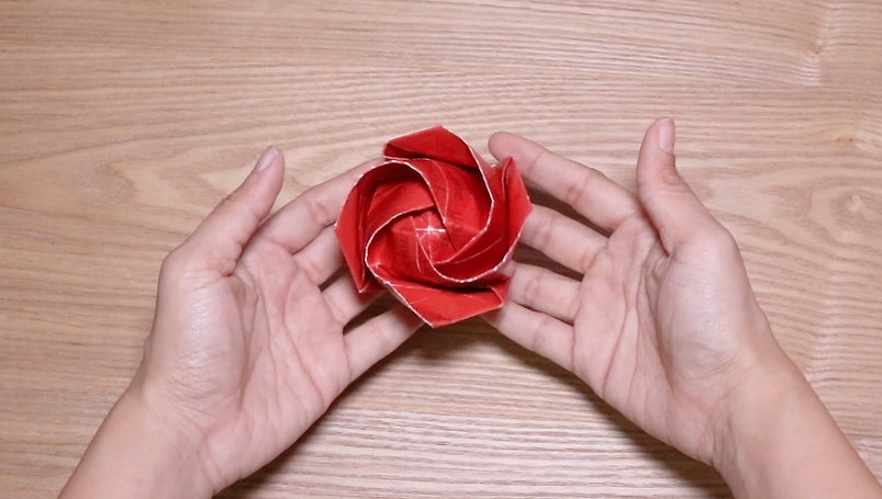 正方形折玫瑰 教學 正方形折玫瑰 教學