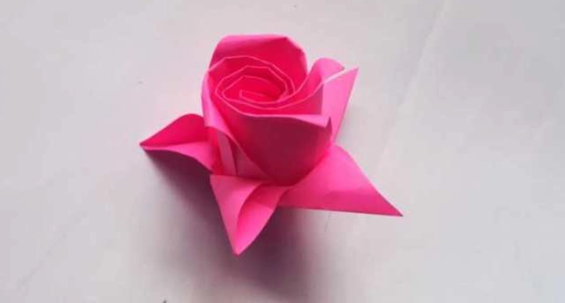 正方形折玫瑰 教學 正方形折玫瑰 教學