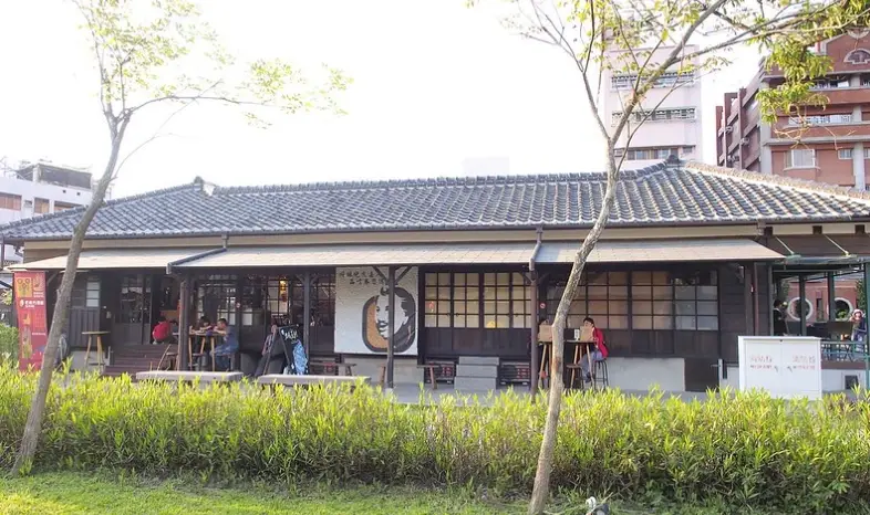 嘉義市立美術館