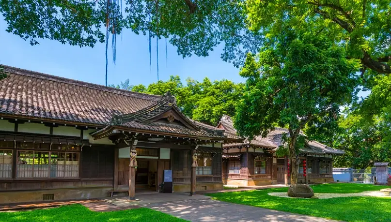 嘉義日式建築巡禮：穿越時空的木造美學與歷史散步地圖