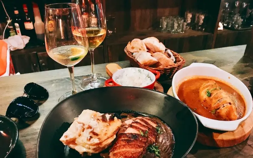 胡志明 法式餐廳