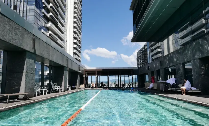 台北市區泳池住宿