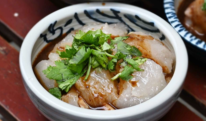 萬華蘇家肉圓｜在地人私藏60年老店，外皮Q彈內餡飽滿的經典小吃