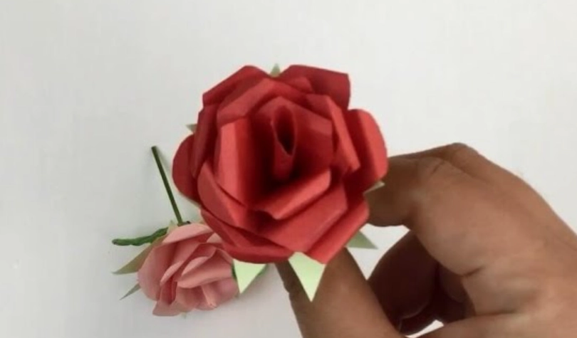 紙玫瑰花教程 紙玫瑰花教程