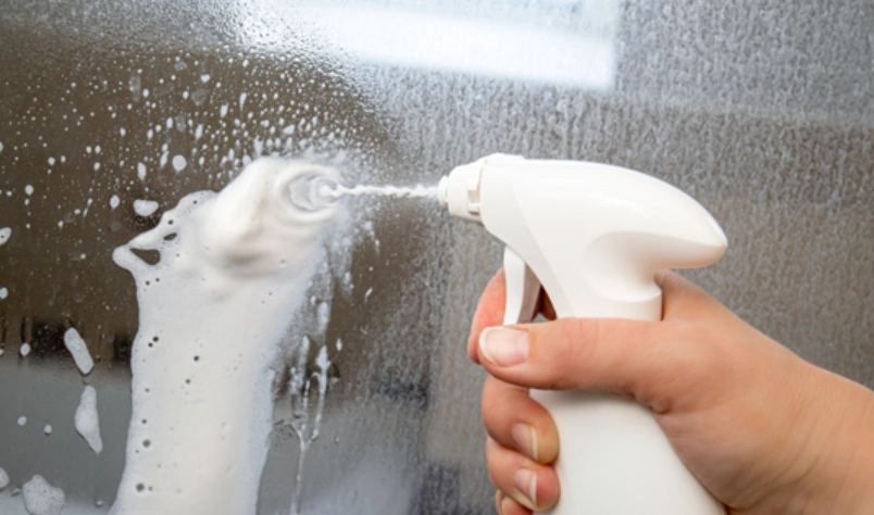 玻璃淋浴門清潔