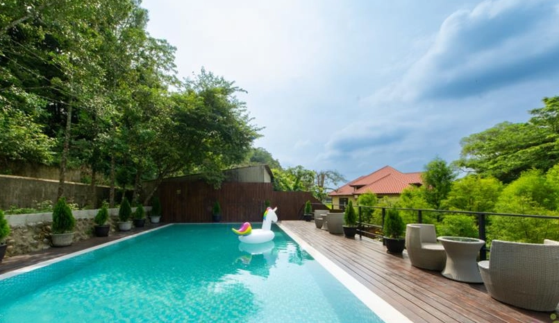 苗栗泳池民宿 苗栗泳池民宿