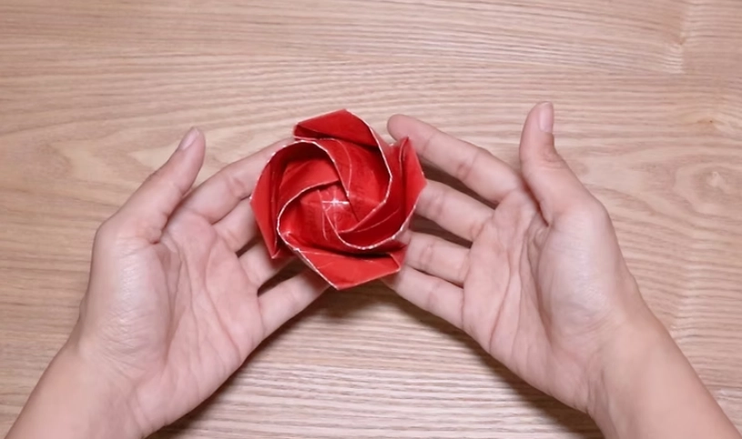 紙玫瑰教學