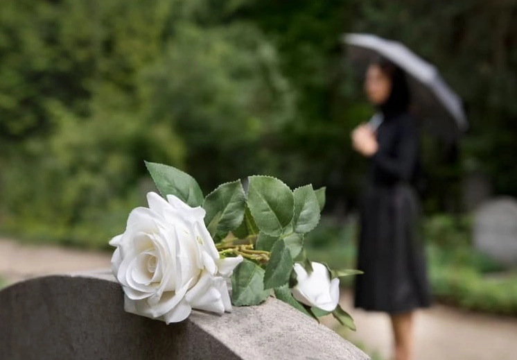 夢見死去的母親 夢見死去的母親