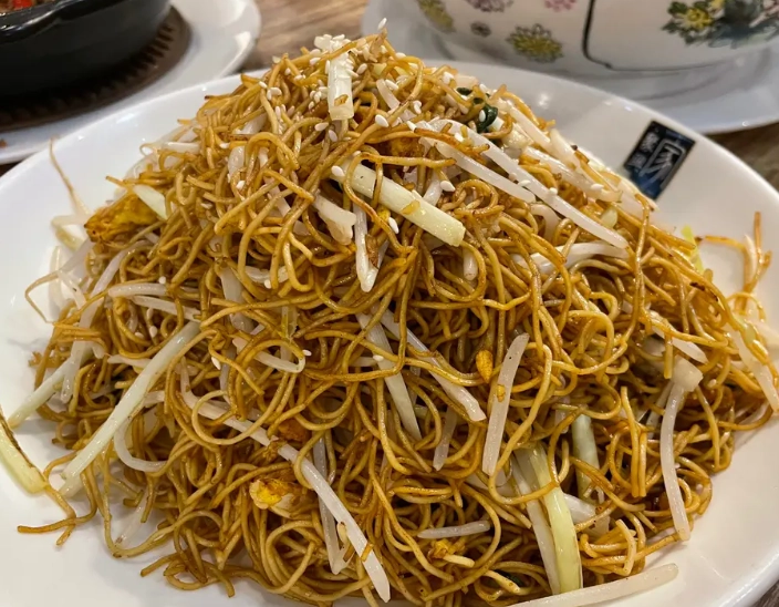 炒麵熱量