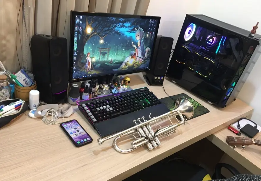 辦公桌佈置