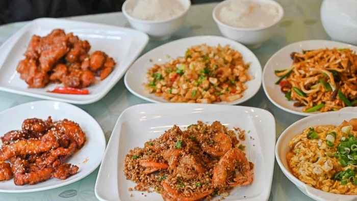 小巨蛋附近美食 小巨蛋附近美食