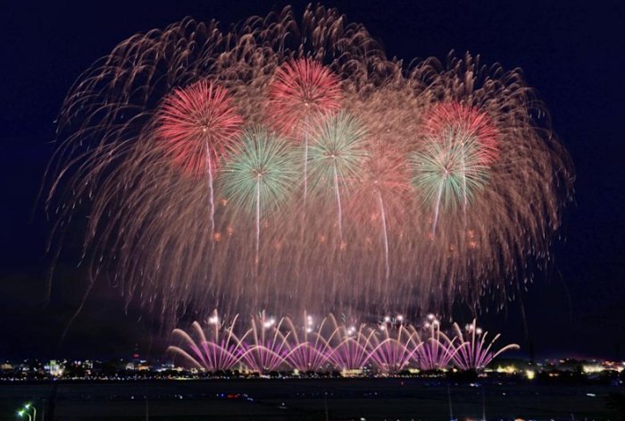 大曲花火大會交通