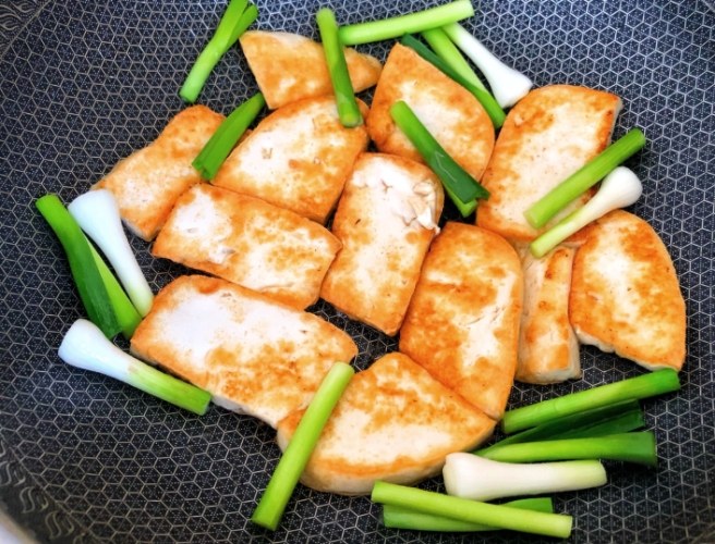 蒜苗豆腐做法