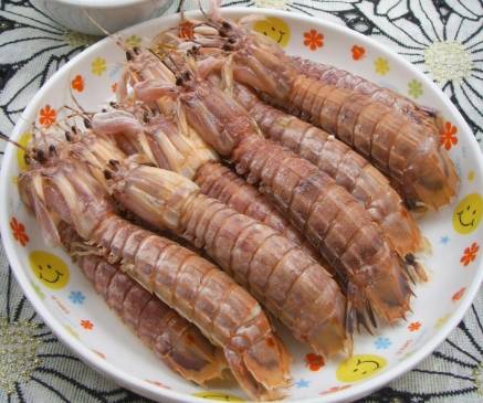 皮皮蝦剝殼方法