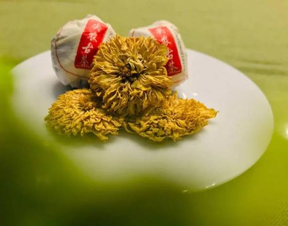 菊花普洱茶好處