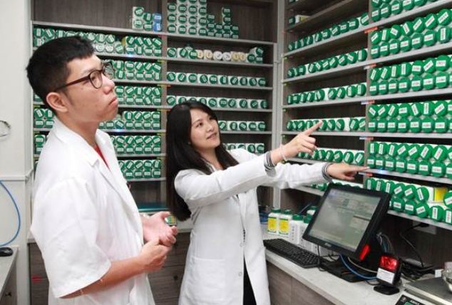 六君子湯不良反應 六君子湯不良反應