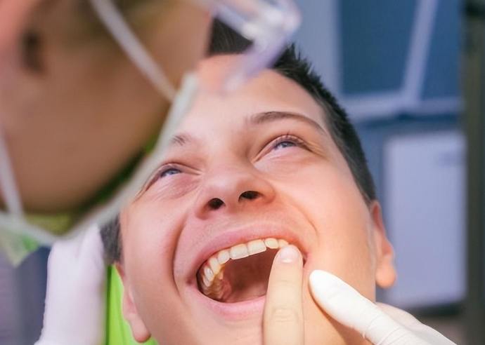 掉牙齒夢境意義