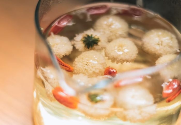 菊花甘草茶功效 菊花甘草茶功效