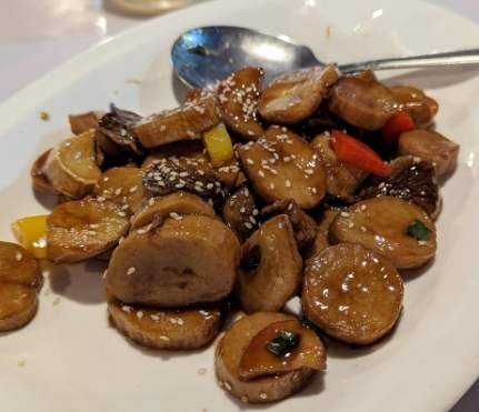 雀客童媽吉附近美食