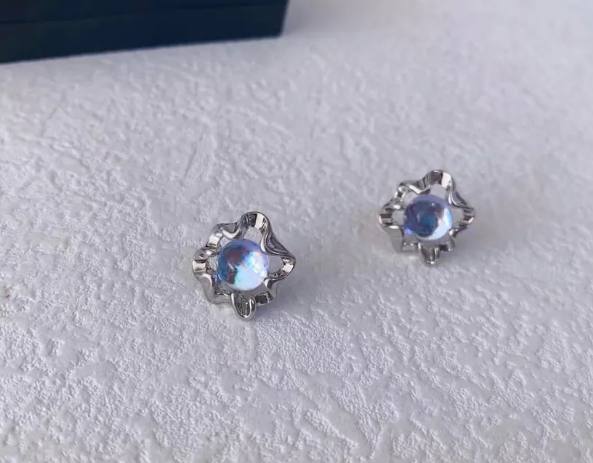 月光石功效 月光石功效