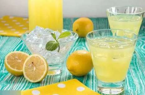 喉嚨痛 家庭療法 喉嚨痛 家庭療法