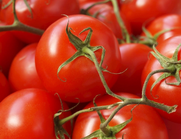 喉嚨痛吃番茄更痛