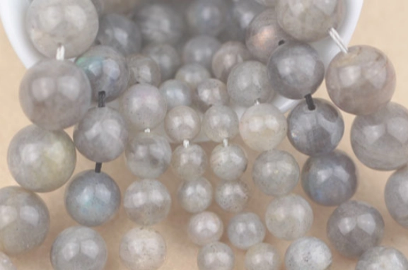 灰月光水晶真假 灰月光水晶真假