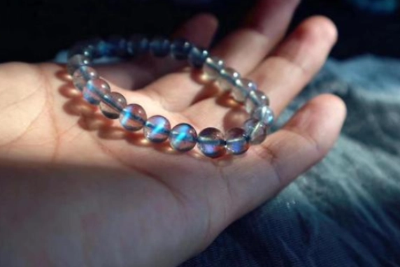 灰月光水晶真假 灰月光水晶真假