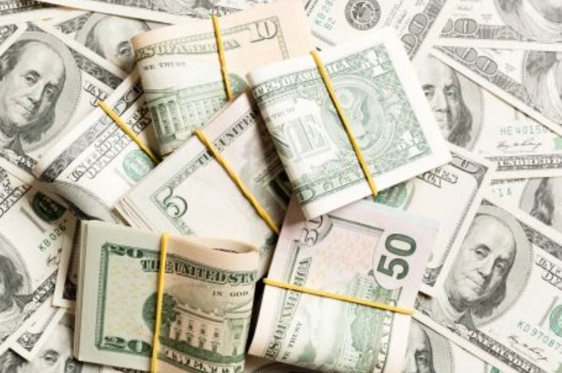 夢見一疊錢解夢