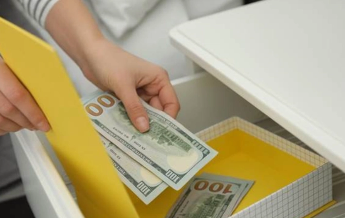 錢被偷夢境解析