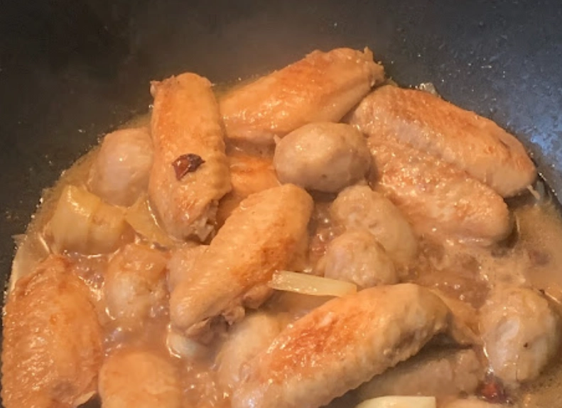 台灣家常菜芋頭炆雞翼