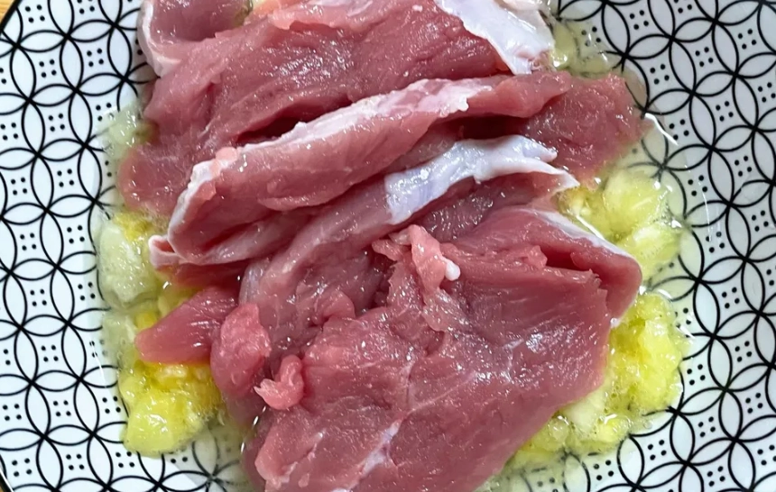鳳梨醃豬肉 作法