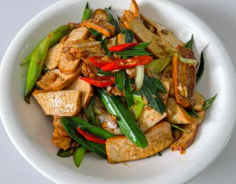 蒜苗炒豆腐 食譜