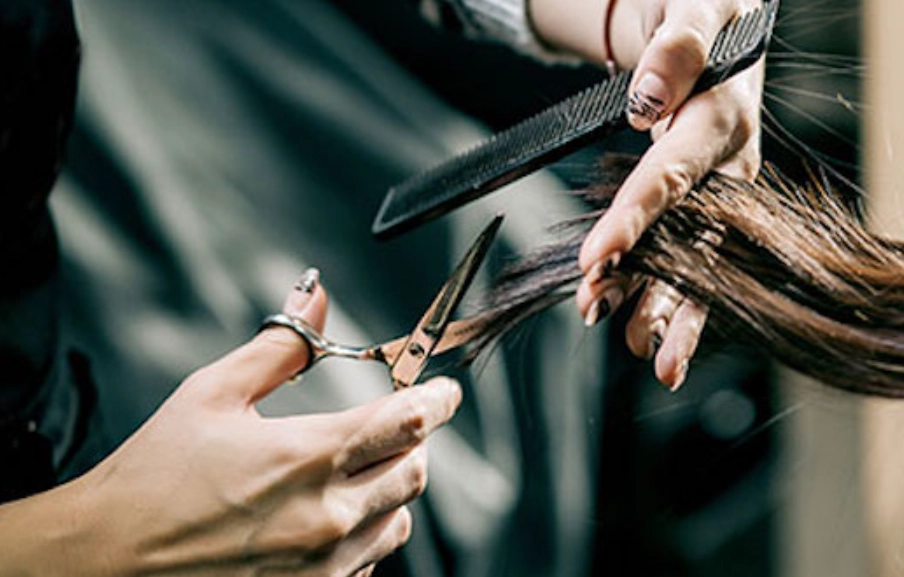 夢見別人幫我剪頭髮 解夢