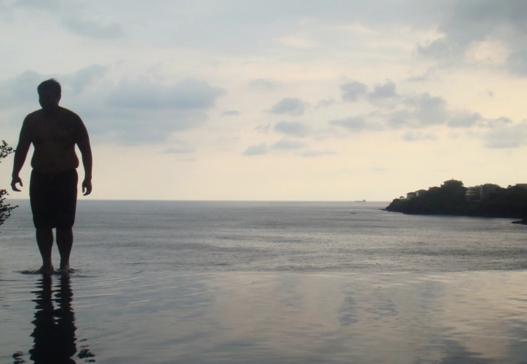 夢到在水裡走 意思