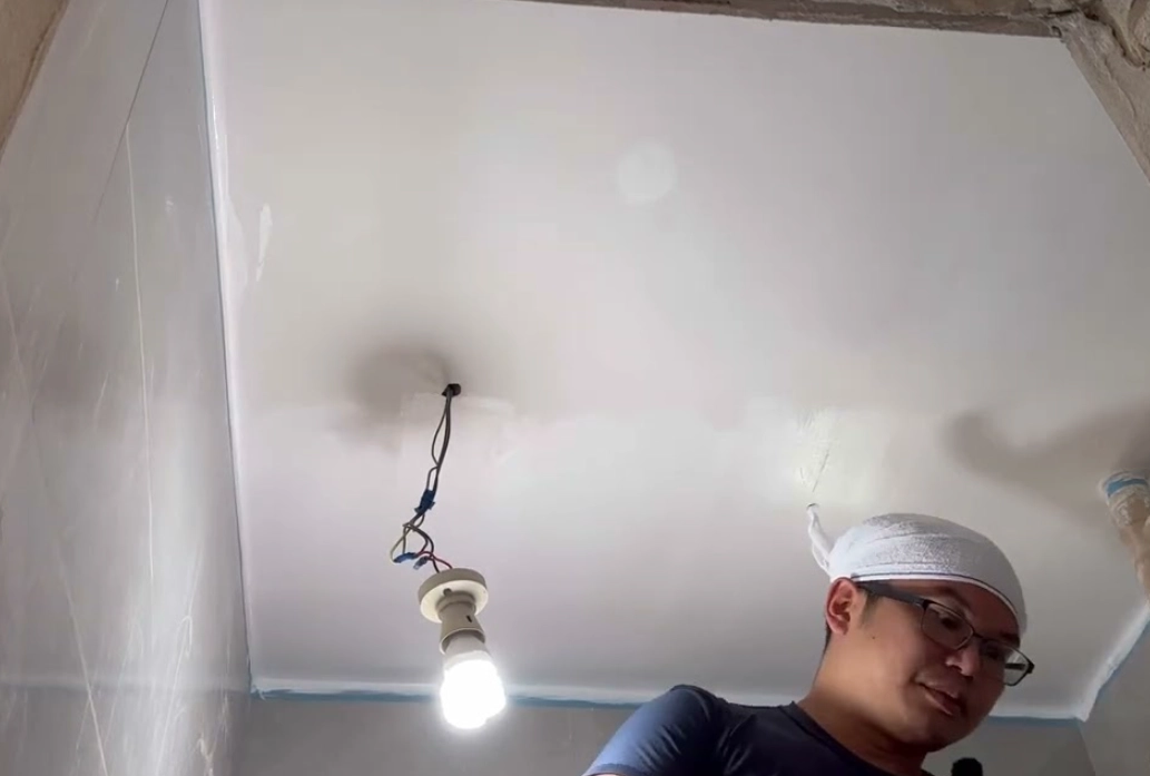 浴室天花板發霉處理