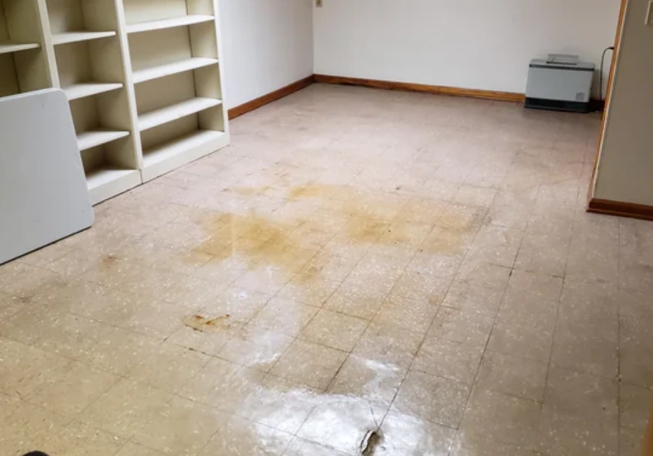 夢見地板積水 解夢