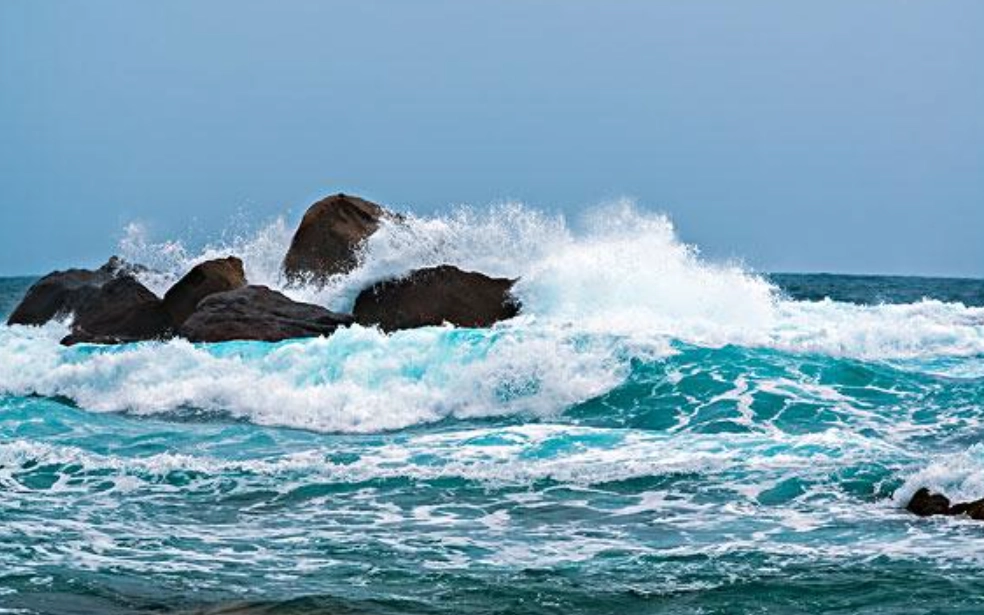 夢到海水漲潮解夢