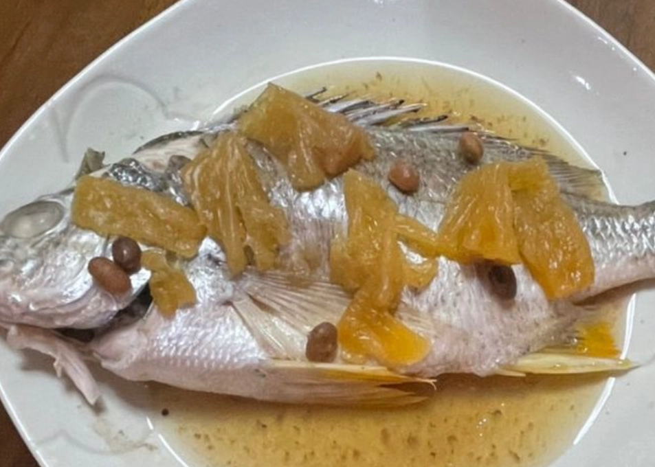 蔭鳳梨蒸魚 餐廳